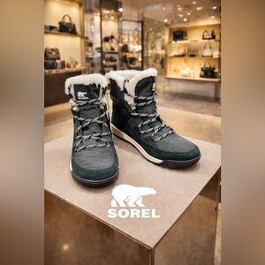 Sorel Women's Gray Winter Boots